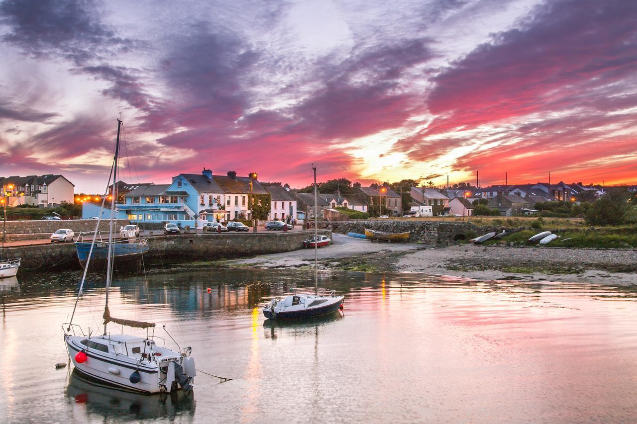 Galway Coast Cottages Barna  Εξωτερικό φωτογραφία