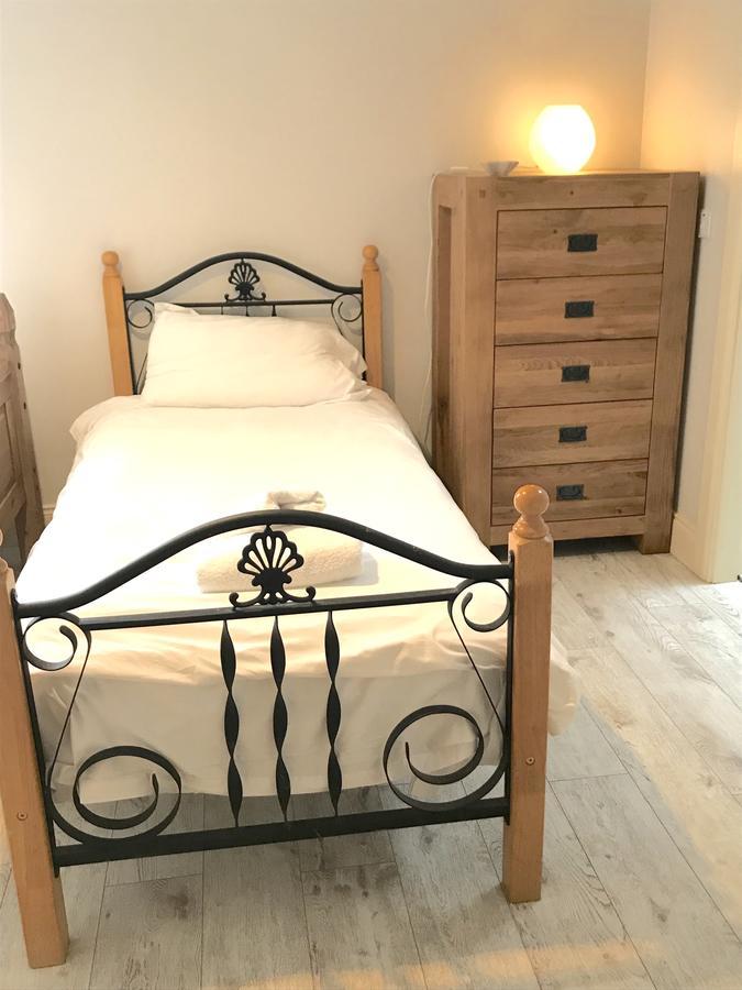 Galway Coast Cottages Barna  Εξωτερικό φωτογραφία